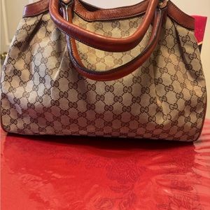 Gucci Suckey Handbag